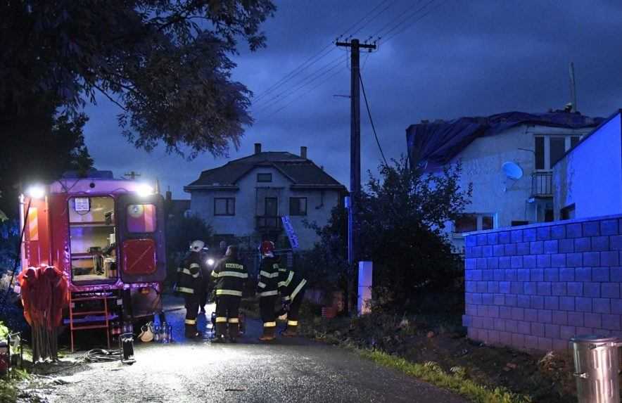 Následky tornáda v obci Petkovce