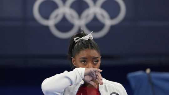 Simone Bilesová na OH v Tokiu.