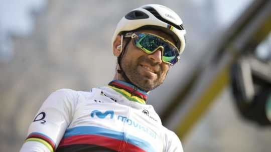 Alejandro Valverde na Vuelte končí.