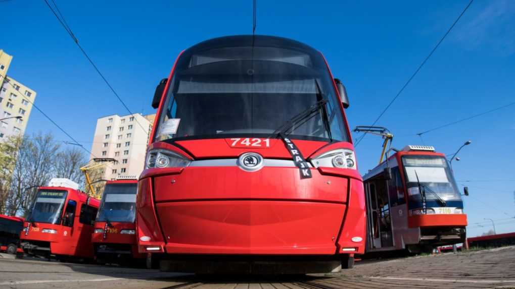 Bratislava modernizuje svoj vozový park. Pribudnúť by malo 30 nových električiek