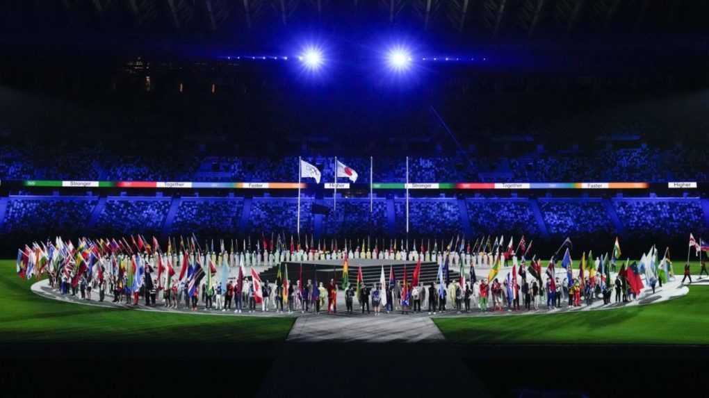 Záverečný ceremoniál ukončil OH 2020. Medailovú bilanciu ovládli Američania