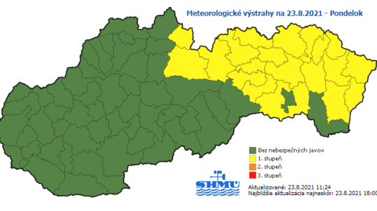 Výstraha SHMÚ 1. stupňa pred dažďom.