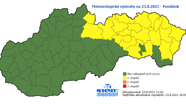 Výstraha SHMÚ 1. stupňa pred dažďom.