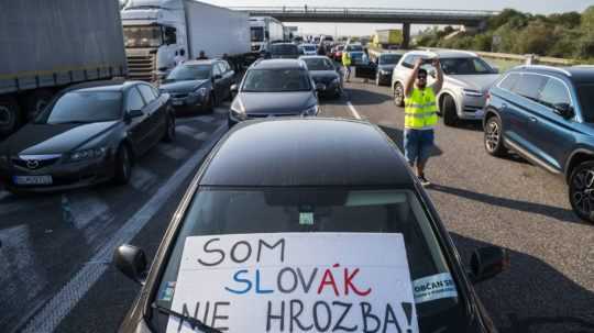 Pendeleri blokácia hraníc.