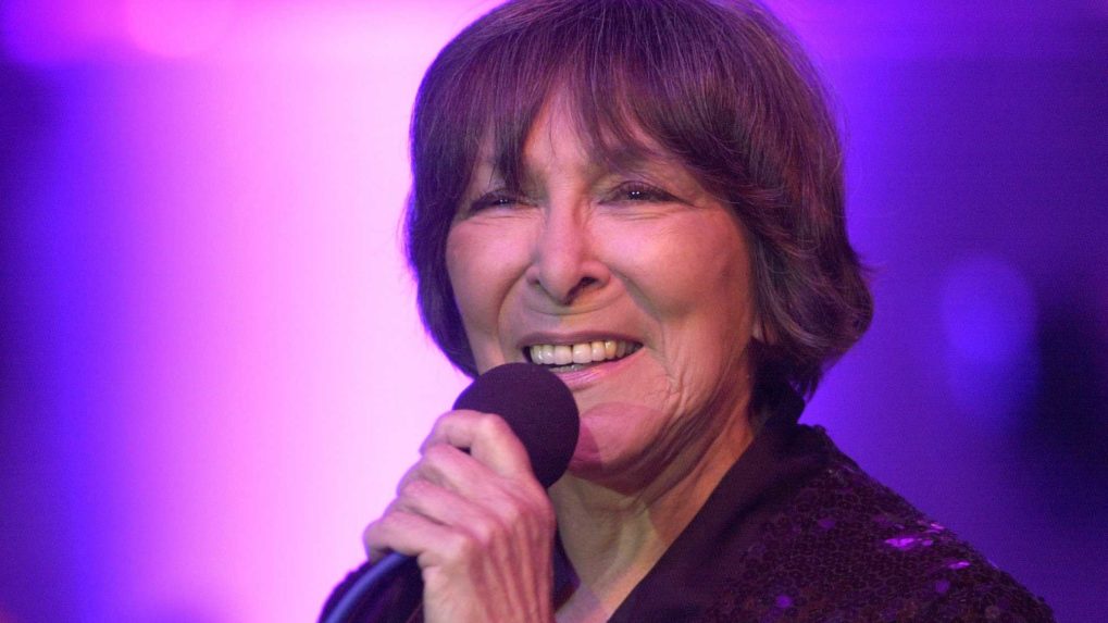 Hana Hegerová zachytená počas svojho koncertu