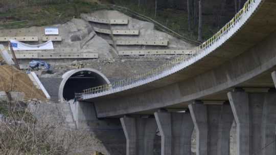 Výstavba diaľničného úseku D1 Prešov západ – Prešov juh, ktorého súčasťou bude aj dvojrúrový diaľničný Tunel Prešov