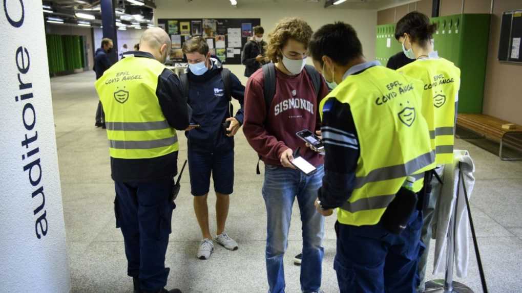 Bulharsko zavádza covidové pasy do reštaurácií či na podujatia