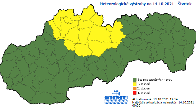 SHMÚ naďalej varuje pred snežením v severných okresoch