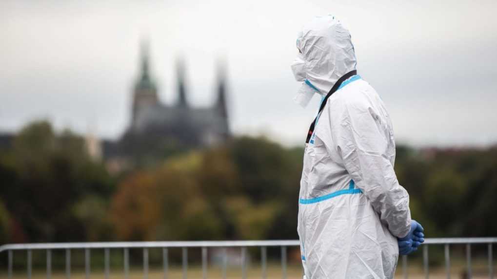 Situácia v Česku sa zhoršuje, v hre je aj vyhlásenie núdzového stavu