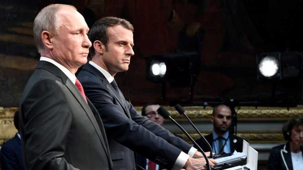 Macron a Putin sa zhodli. Napätie medzi Poľskom a Bieloruskom treba zmierniť