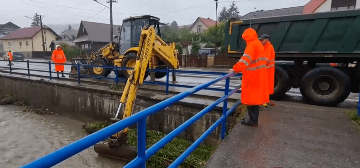 Obce zasiahnuté povodňami čakajú na peniaze od štátu