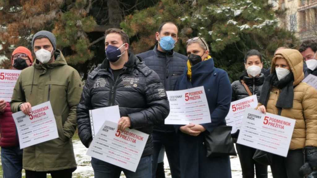 Majitelia reštaurácií žiadajú otvorenie prevádzok alebo adekvátne odškodnenie