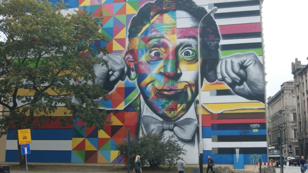 Nástenná maľba zobrazujúca Arthura Rubinsteina v jeho rodnom meste Łódź v Poľsku.