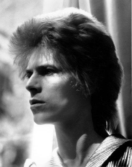 David Bowie mladý