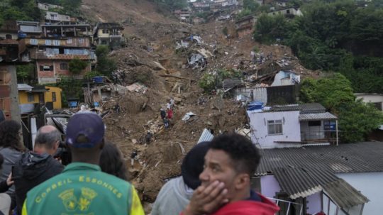 Situácia po zosuve pôdy v Brazílii.