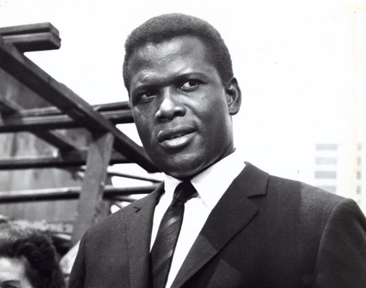 Americký herec Sidney Poitier (1967).