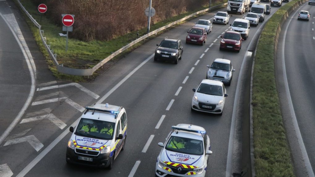 Konvoje slobody mieria napriek zákazu do Paríža