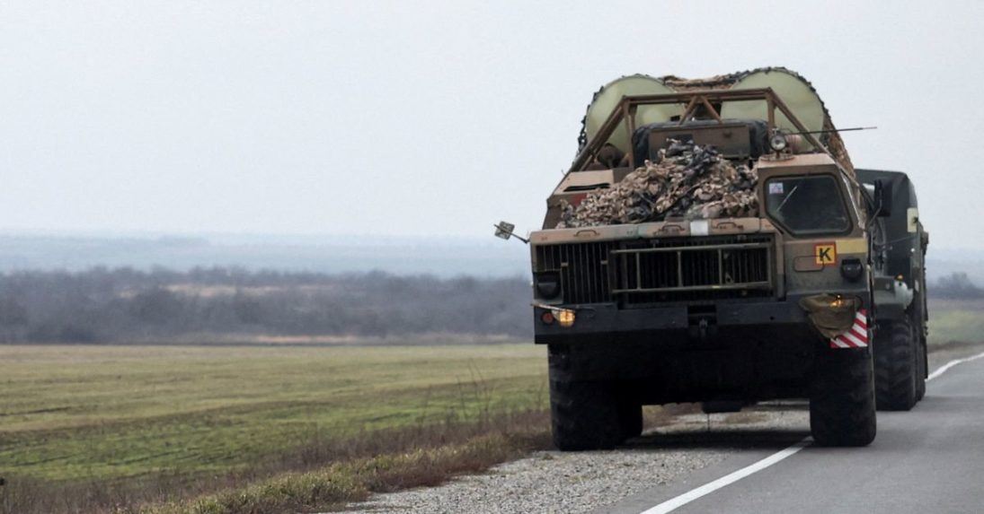 Ruské tanky sa blížia k strategickému prístavu Mariupoľu