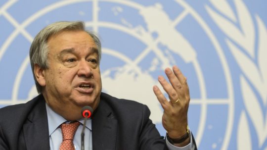 Na snímke António Guterres.