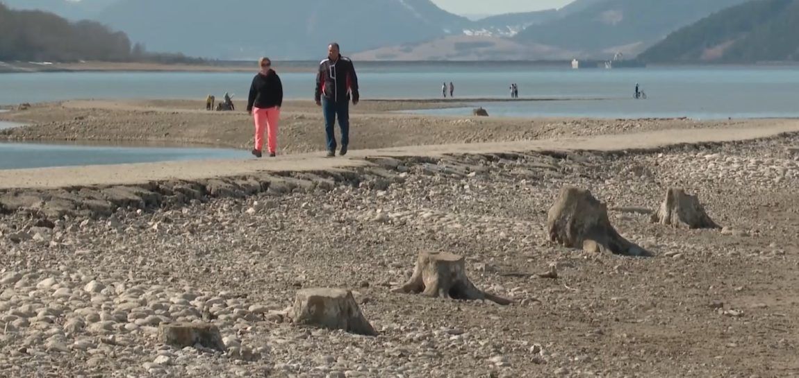 Liptovská Mara sa pripravuje na topenie snehu