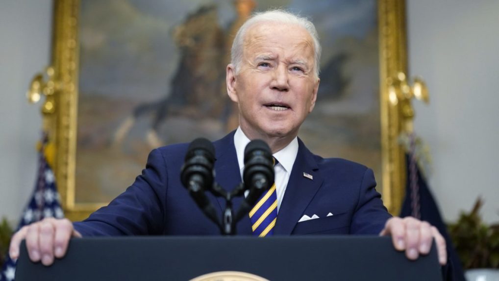 Biden ohlásil, že USA dramaticky zredukujú obchodné vzťahy s Ruskom