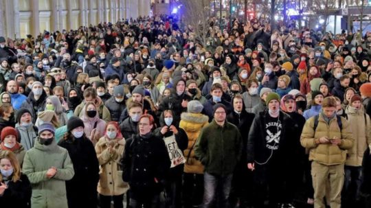 Protest proti ruskej agresii na Ukrajine v Petrohrade.