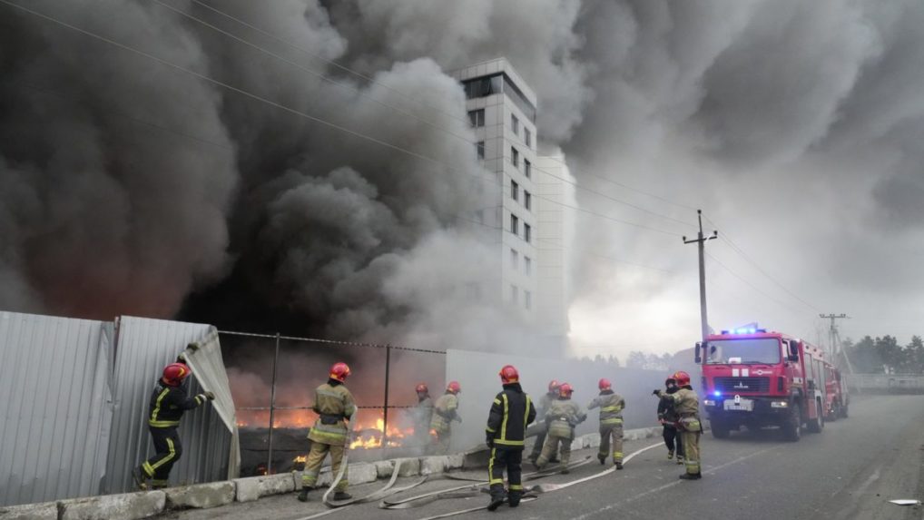 Vojenský konflikt na Ukrajine sledujeme online aj v sobotu