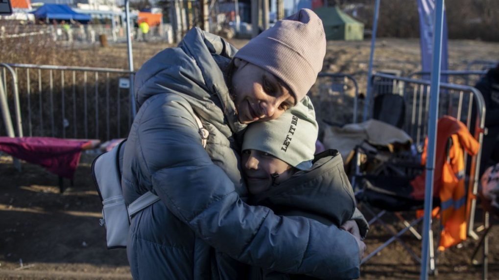 Utečenci z Ukrajiny na slovensko-ukrajinskom hraničnom priechode Vyšné Nemecké.
