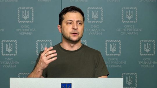 Na snímke ukrajinský prezident Volodymyr Zelenskyj hovorí.