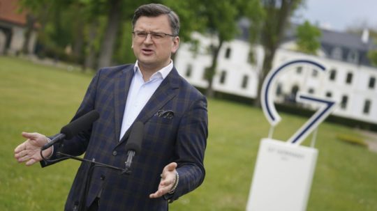 Na snímke ukrajinský minister zahraničných vecí Dmytro Kuleba.