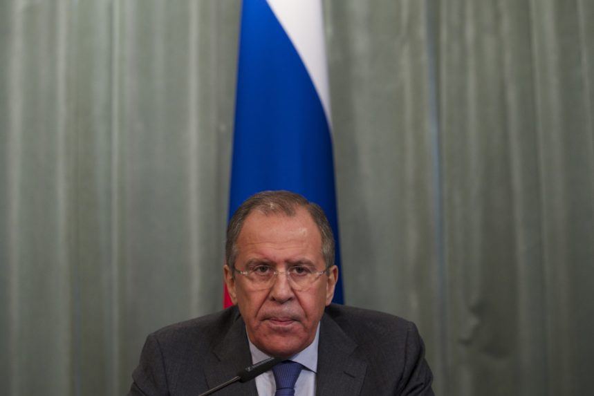 Lavrov kritizoval krajiny, ktoré mu nepovolili prelet nad svojim územím