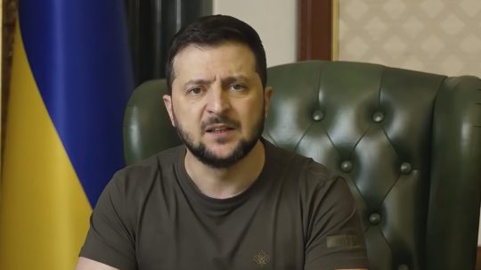 Na snímke z videa ukrajinský prezident Volodymyr Zelenskyj.