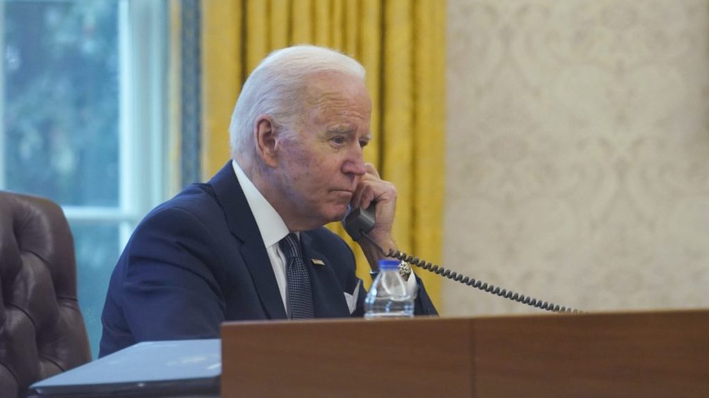 Biden: Zelenskyj nechcel počuť varovania pred hroziacou ruskou inváziou