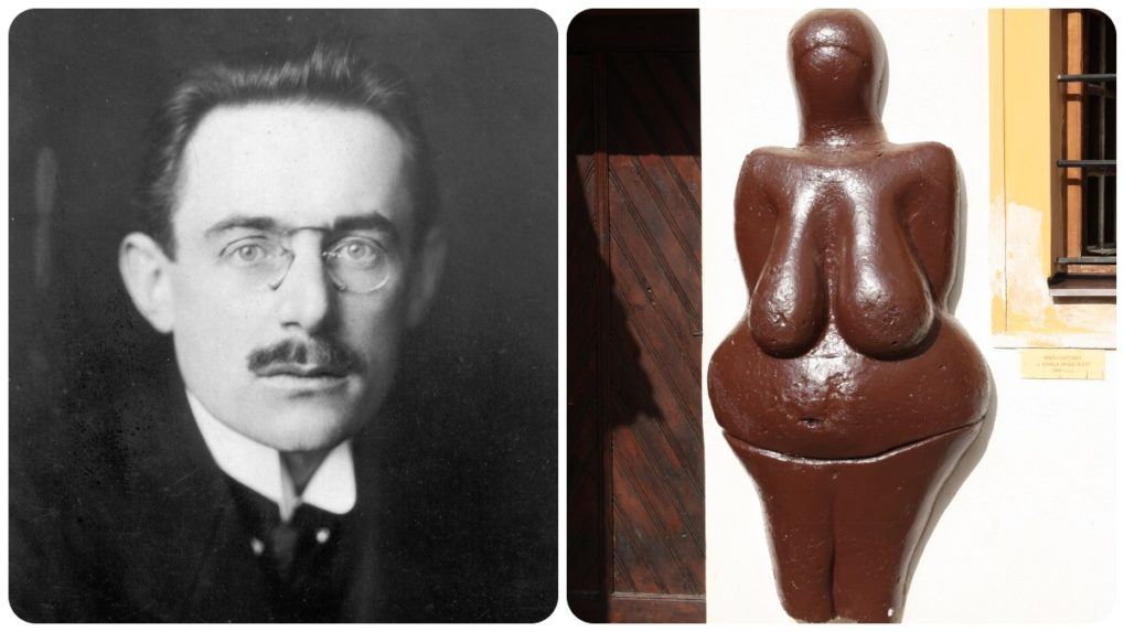 Na sn&iacute;mke zľava česk&yacute; archeol&oacute;g Karel Absolon a replika Věstonickej venu&scaron;e