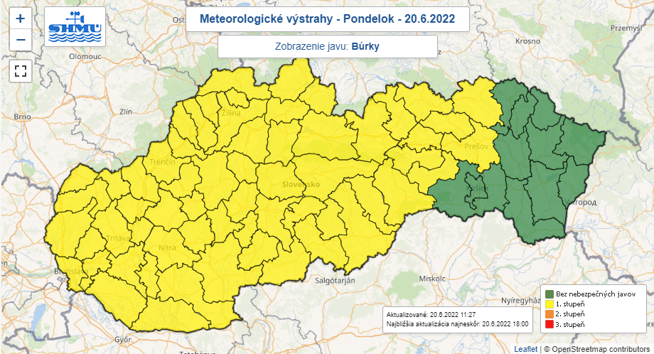Výstrahy pred búrkami na pondelok (20. 6.).