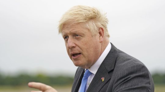 Britský expremiér Boris Johnson.