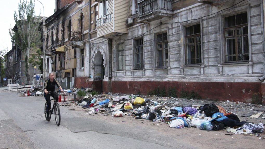 Epidémia cholery sa v Mariupole už začala, uviedli ukrajinské úrady