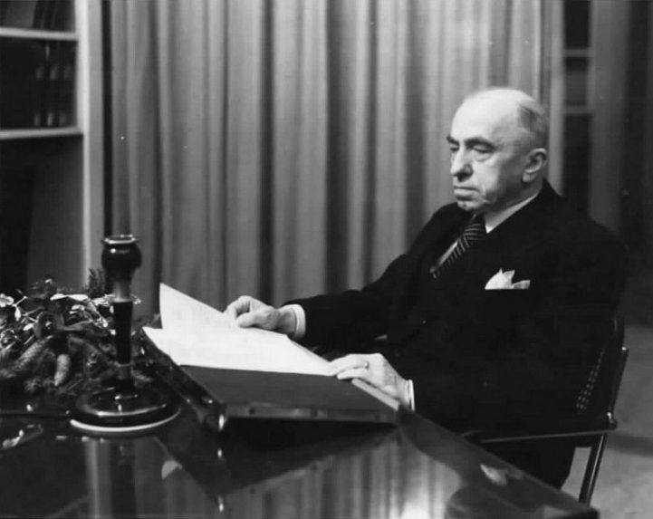 Rozhlasový príhovor Emila Háchu k ľudu.