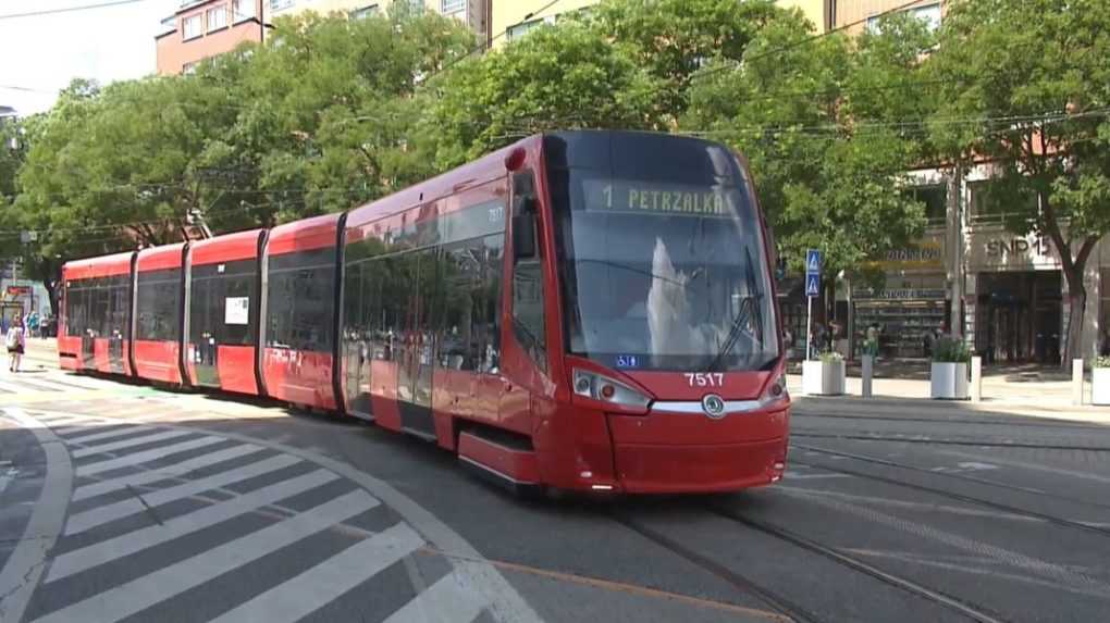 Zmeny v bratislavskej doprave: Od Tomášikovej až po Zlaté piesky dočasne prestanú premávať električky