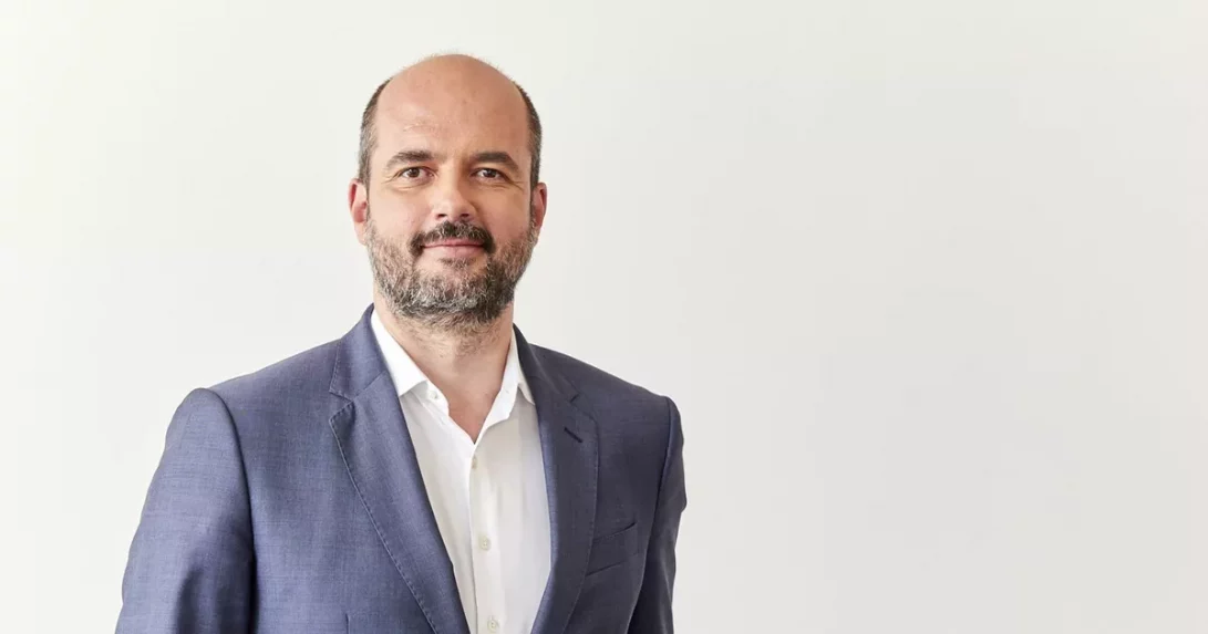 Macronov bývalý poradca Clément Léonarduzzi.