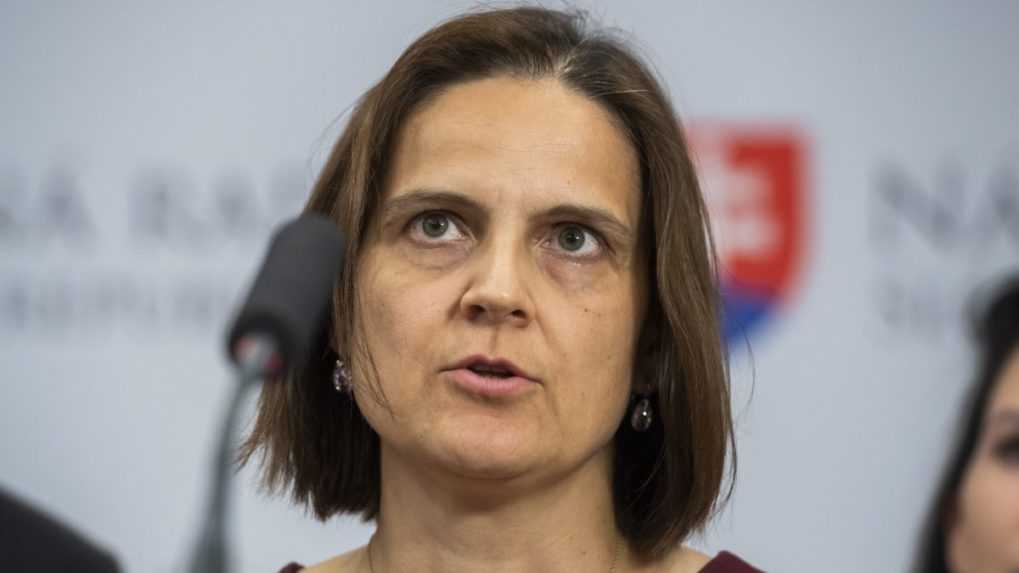 Na sn&iacute;mke ministerka spravodlivosti SR M&aacute;ria Kol&iacute;kov&aacute;.