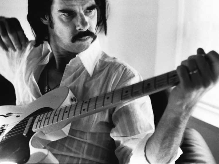 Na snímke skladateľ, textár, spevák a spisovateľ Nick Cave.