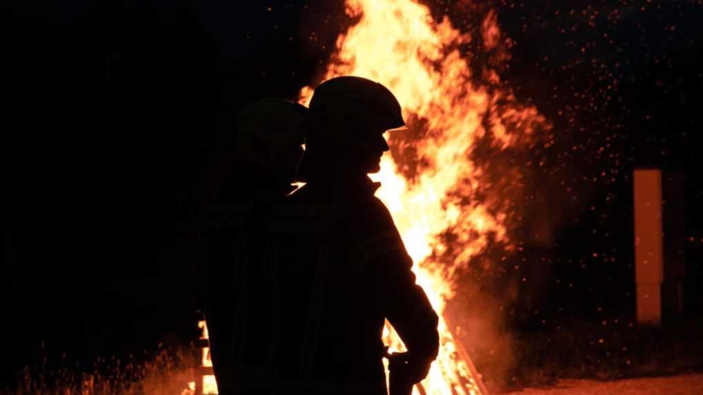 Pri požiari v reštaurácii na severovýchode Číny zomrelo 17 ľudí