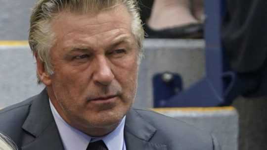 Na archívnej snímke z 12. septembra 2021 herec Alec Baldwin.