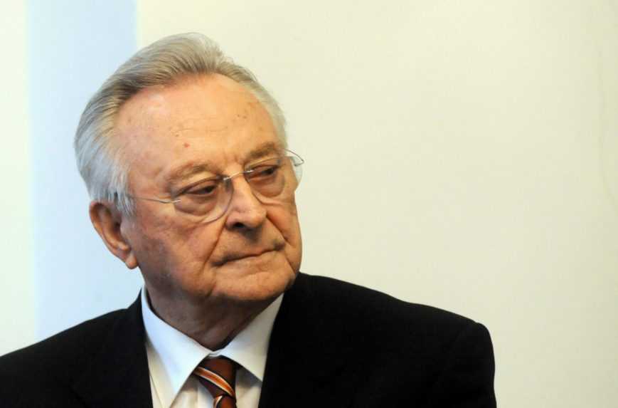 Na snímke akademik, právnik, vysokoškolský pedagóg a politik Milan Čič.