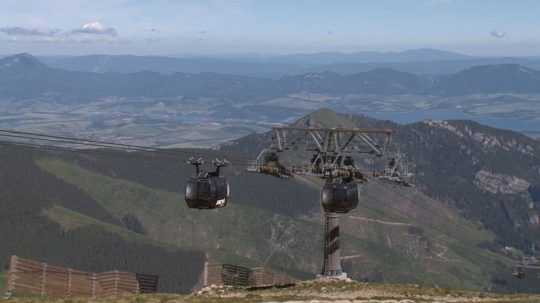 lanovky v lyžiarskom stredisku Jasná