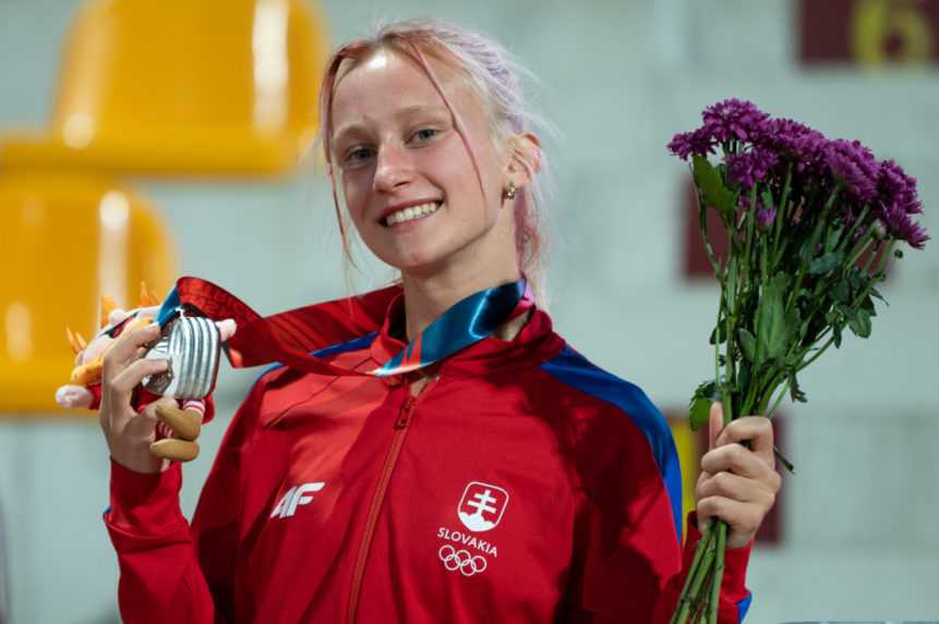 Na snímke strieborná medailistka v behu na 400 metrov Lenka Gymerská na Európskom olympijskom festivale mládeže (EYOF) v Banskej Bystrici.