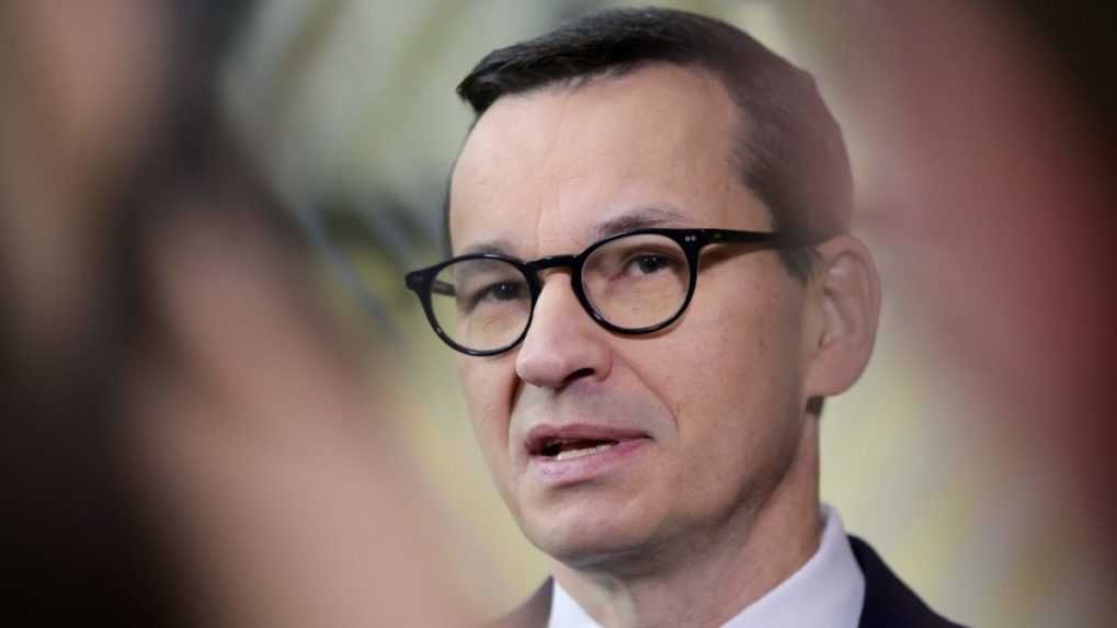 Varšava je pripravená dať Ukrajine 60 modernizovaných tankov, uviedol Morawiecki