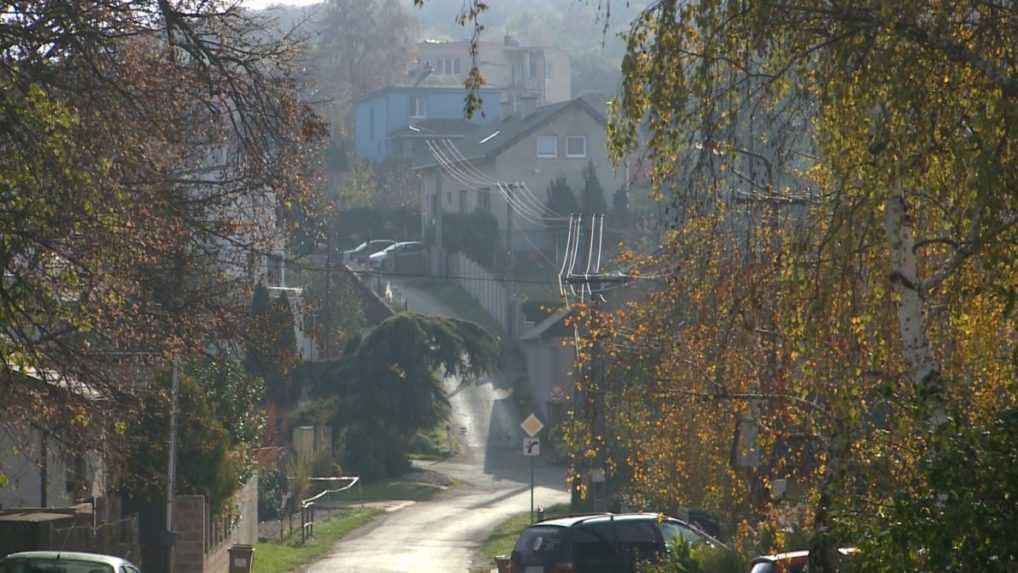 Vysoké ceny energií nútia mestá a obce šetriť aj na bežných výdavkoch