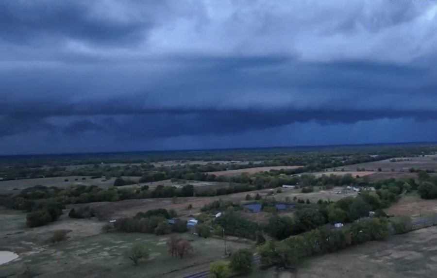 Texas a Oklahomu zasiahli tornáda. Hlásia jednu obeť